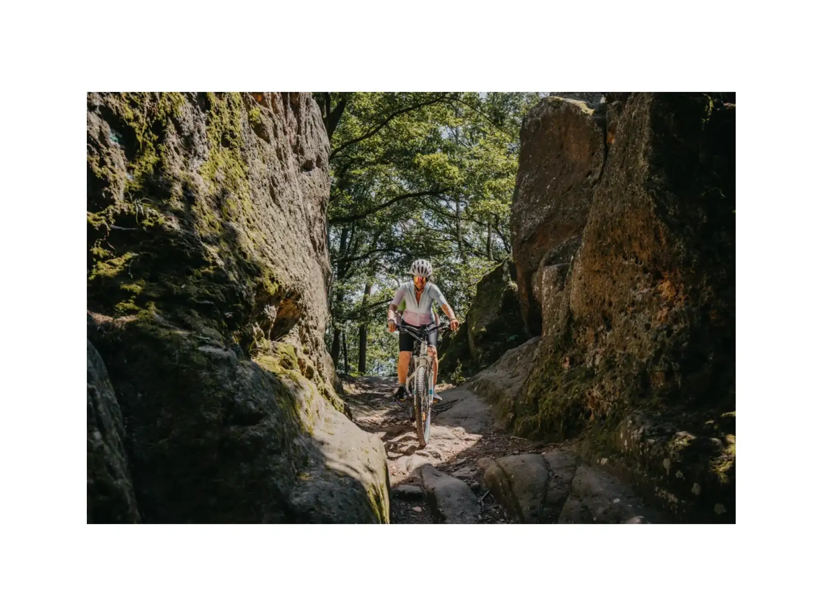 Force Strive cyklistické brýle transparentní/růžové zrcadlové sklo