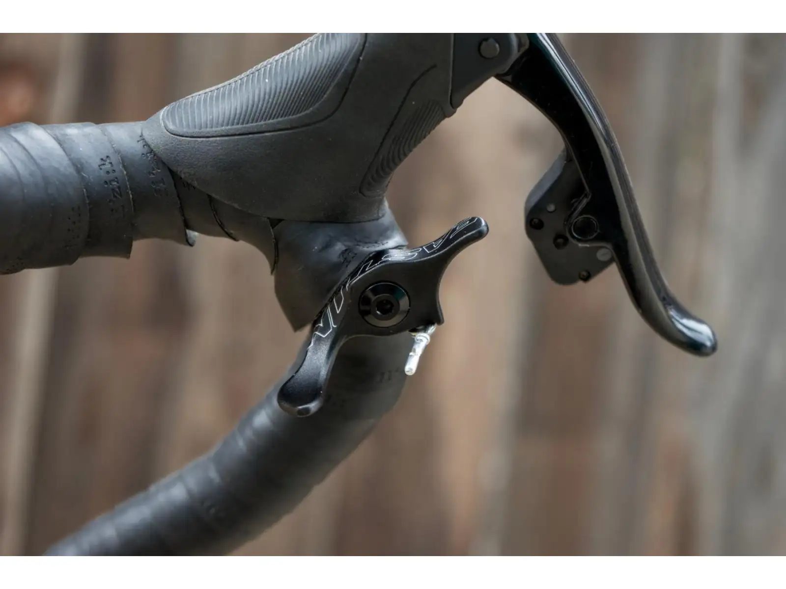 Easton Remote AX DB Post Underhood Dual Pull páčka k sedlovce