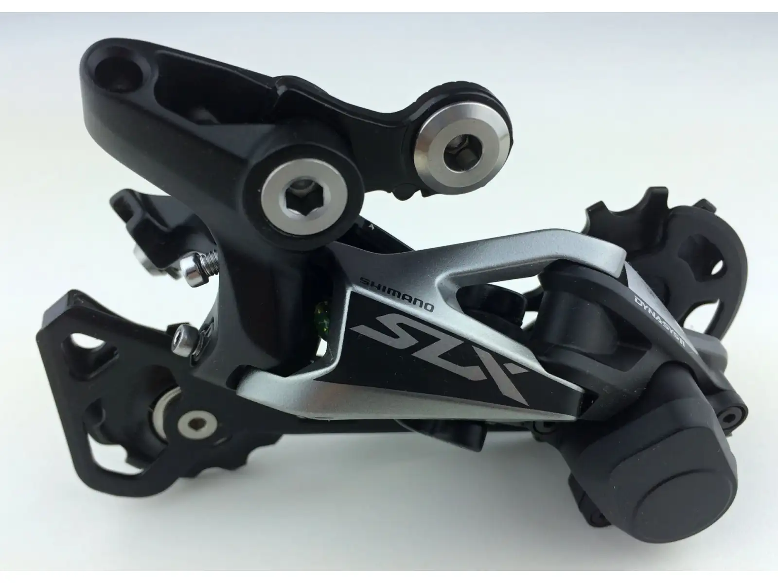 Shimano SLX RD-M7000 GS Shadow+ přehazovačka 1/2x11