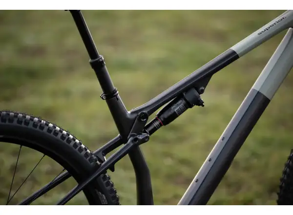 Superior XF 9.6 DC horské kolo Matte Carbon/Grey