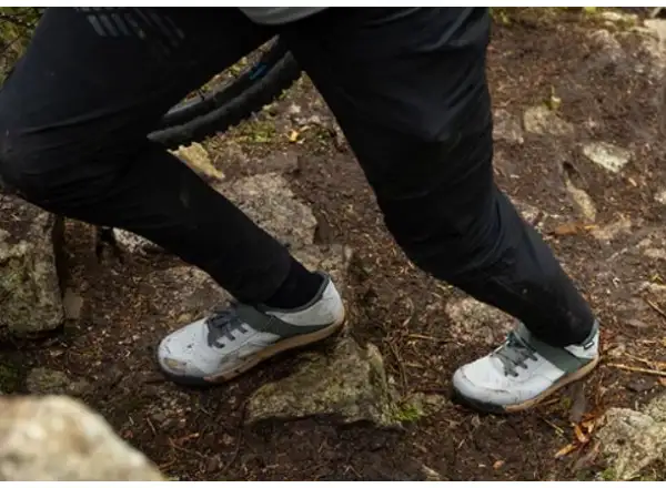 Shimano SH-GE700 pánské tretry šedá