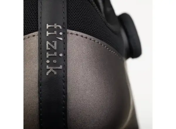 Fizik Vento Omna silniční pánské tretry Metal/Black