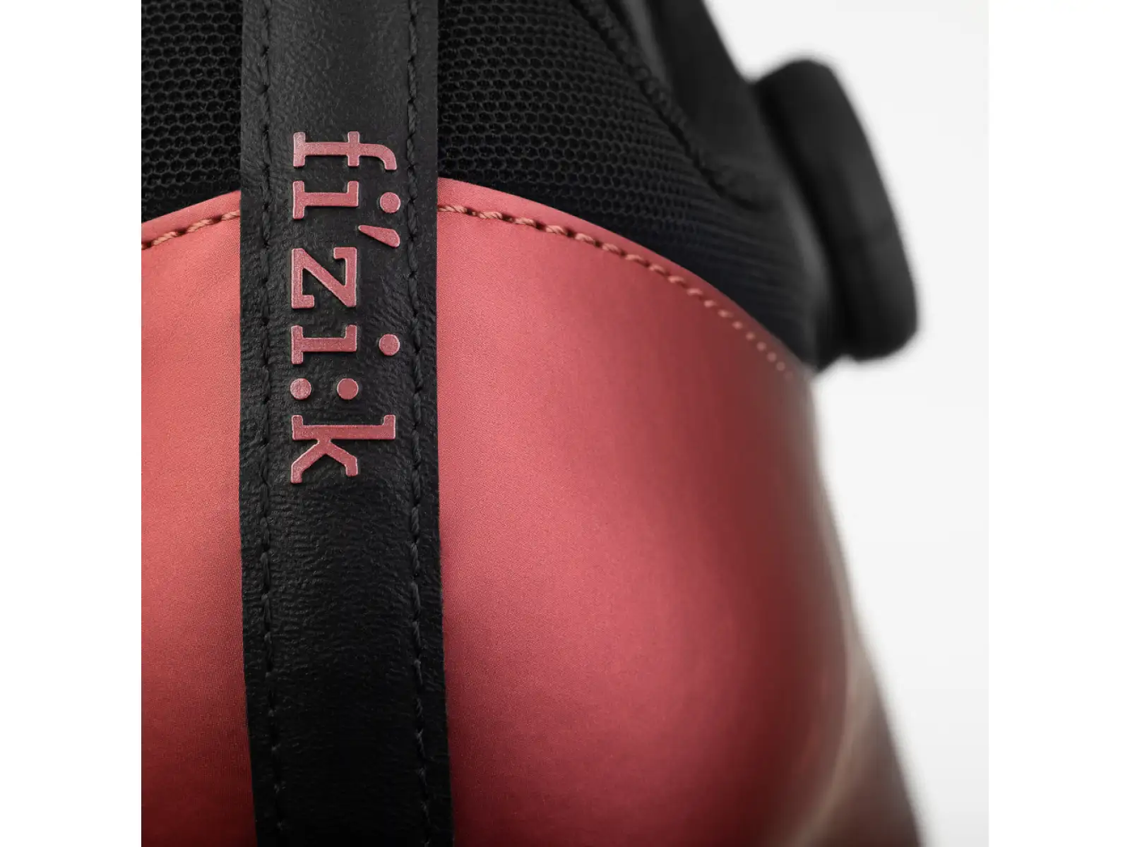Fizik Vento Omna silniční pánské tretry Cherry/Black