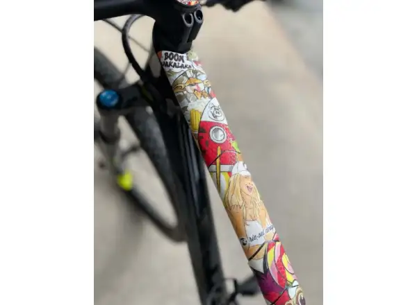 Rie:sel Design TAPE 3000 fólie na rám Stickerbomb Eyecatcher