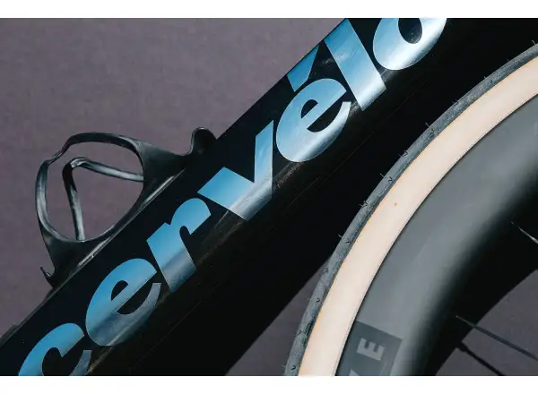 Cervélo Aspero-5 Shimano GRX RX825 Di2 1 Five Black gravel kolo