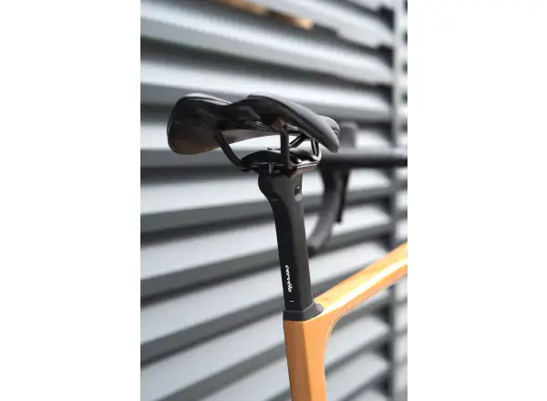 Cervélo Soloist Force eTap AXS silniční kolo gold dust