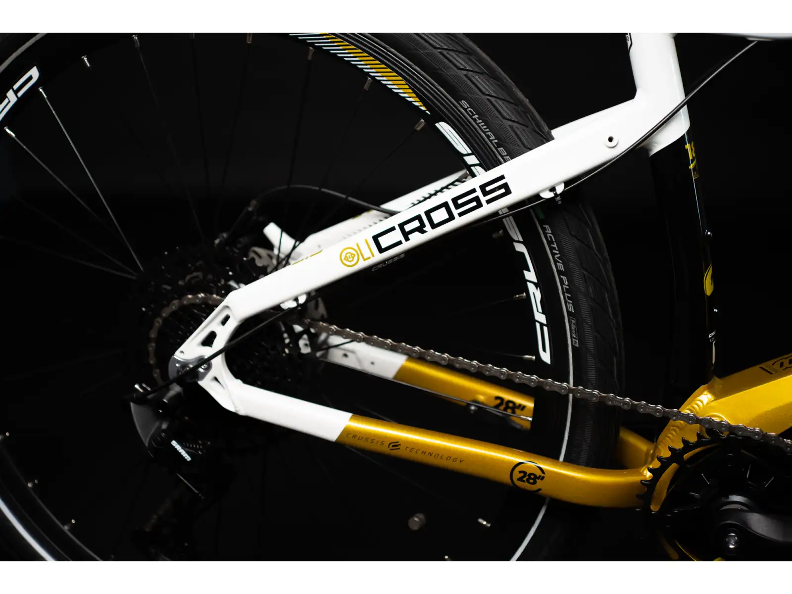 Crussis OLI Cross 8.8-S krosové elektrokolo
