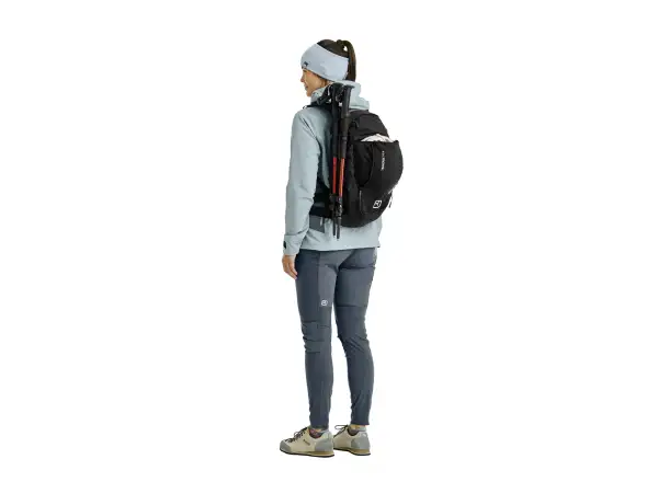 Ortovox Traverse 18 S horolezecký batoh 18 l Wild Berry