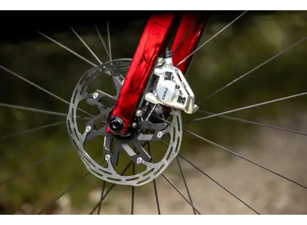 Superior XR 9.9 GR gravel kolo Matte Carbon/Gloss Red
