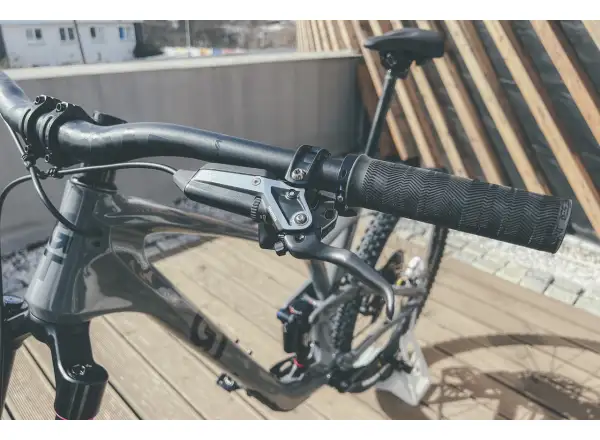 GT Sensor Carbon G2 Custom Sram X0 T-Type PROVĚŘENO