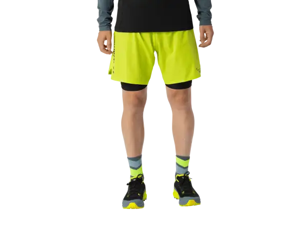 Dynafit Alpine Pro 2v1 pánské běžecké kraťasy Ultra Yellow