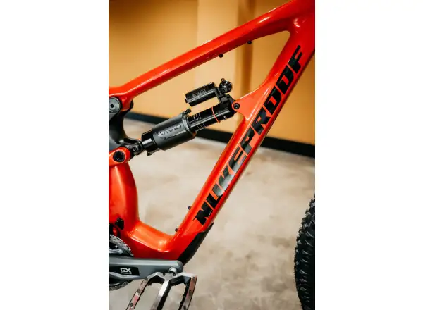 Nukeproof Mega Carbon Pro 297 T-GX celoodpružené kolo Red