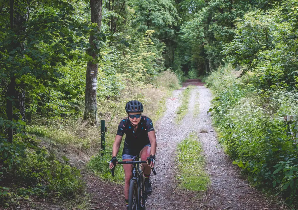 Gravel Cannondale Topstone Carbon Apex 1 – neotřelá recenze, ve které dámy zjistí vše, co potřebují vědět