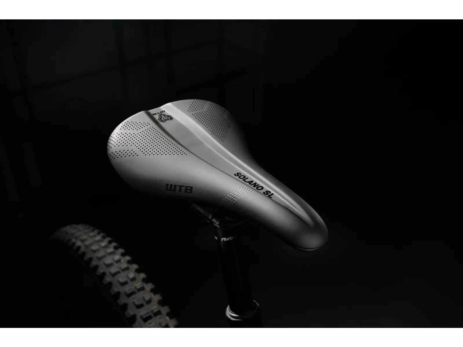 WTB Solano SL Fusion Form Carbon Medium sedlo černá