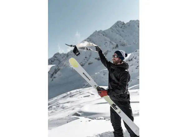 Kästle TX77 + Climbing Skin TX77 175 cm skialpový set