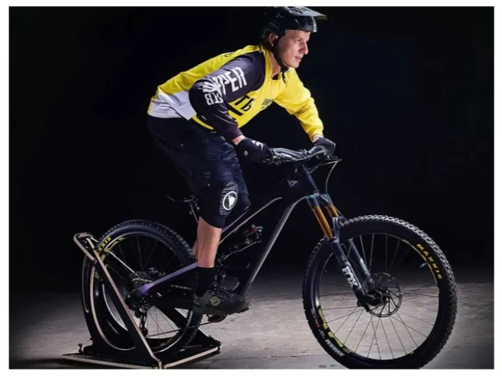 MTB Hopper Balance trenažér vyvážení zadních kol