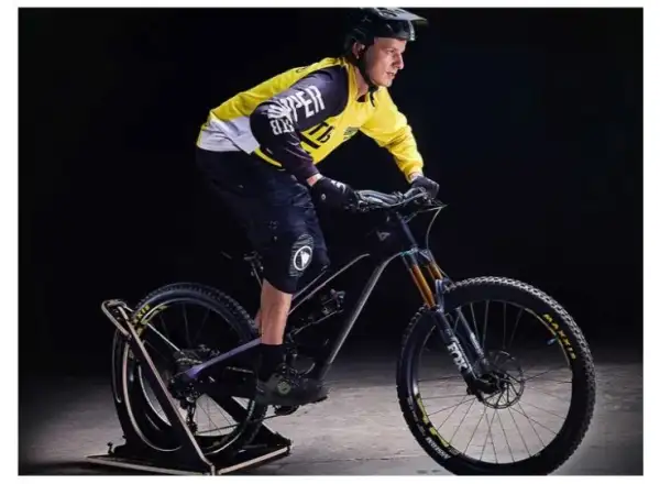 MTB Hopper Balance trenažér vyvážení zadních kol