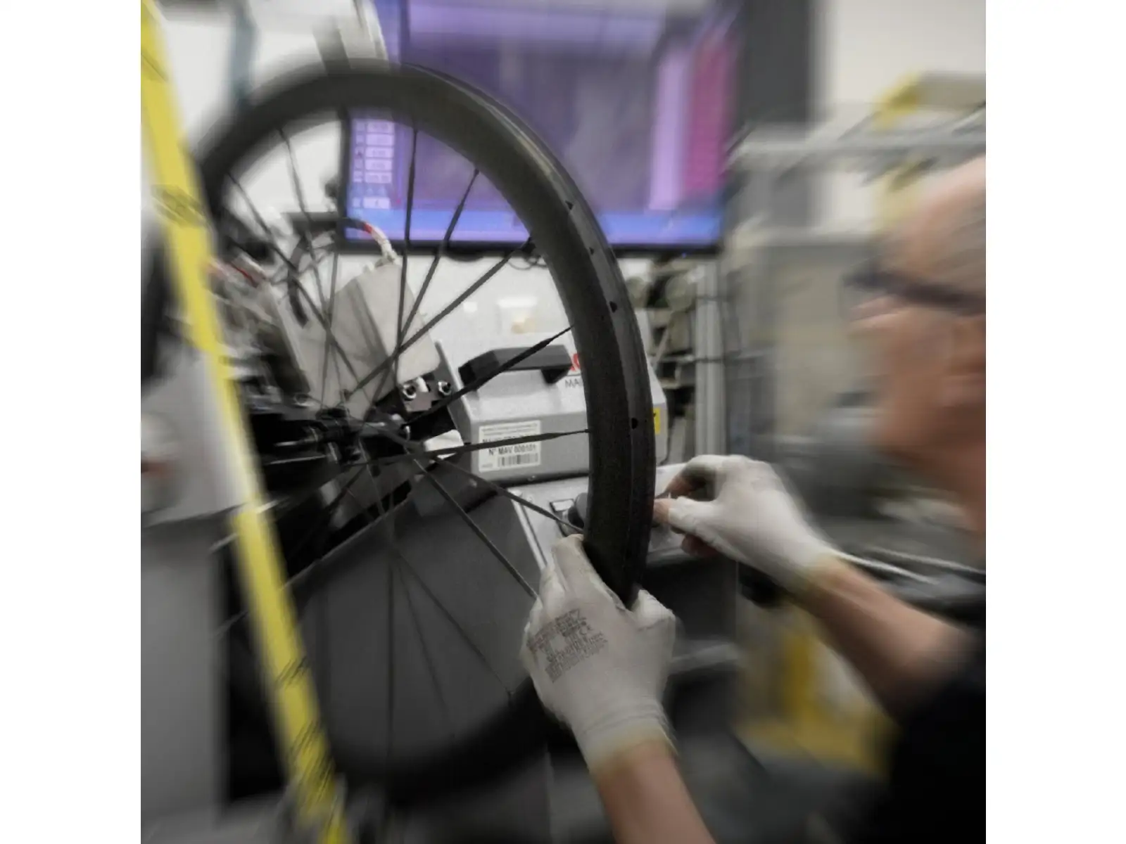 Mavic Comete 50 Disc CL silniční vypletená kola ořech Sram XDR