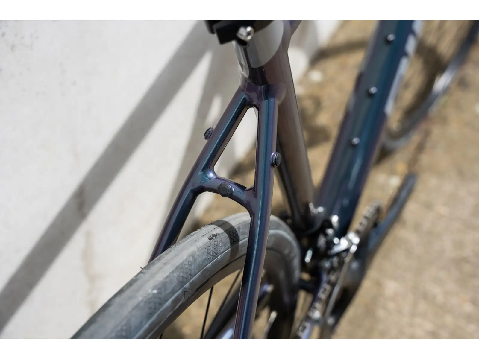 Ridley Grifn A 105 gravel kolo Dark Violet Cameleon
