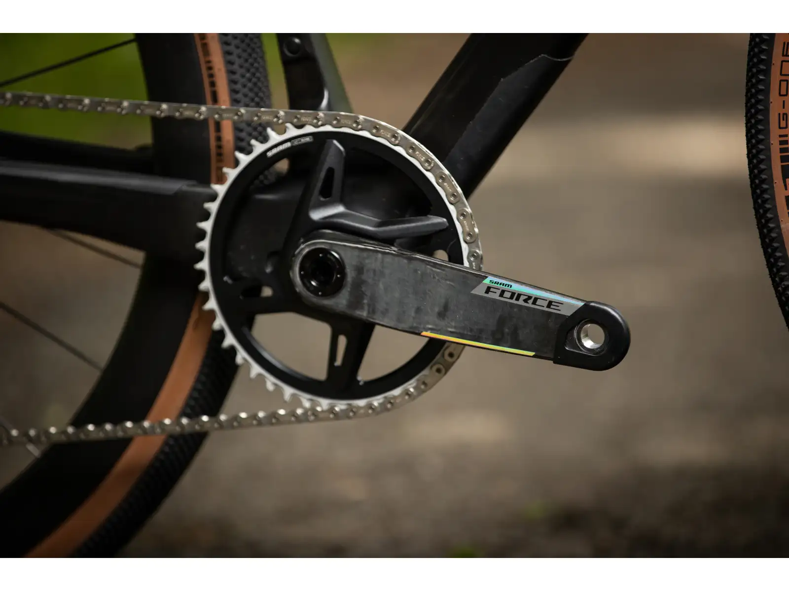Superior XR 9.8 GR gravel kolo Matte Carbon/Gloss Black