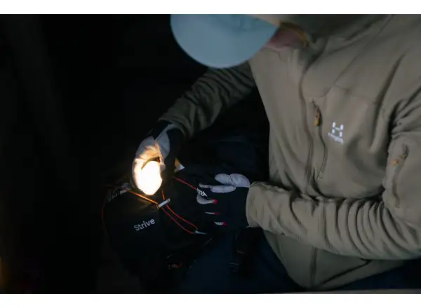 Silva Glow kompaktní svítilna tmavě modrá