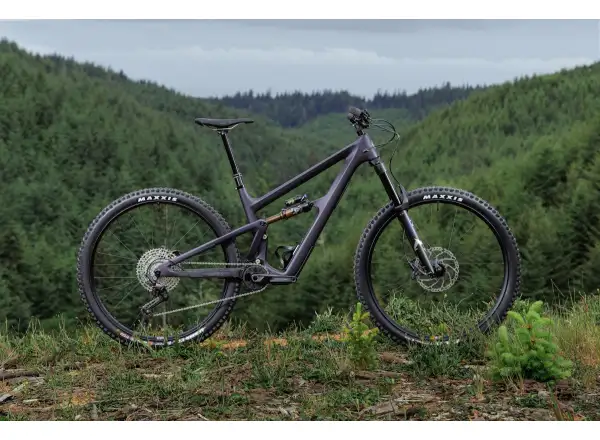 Ibis Ripmo V3 Eagle 90 horské kolo Heckleberry Purple