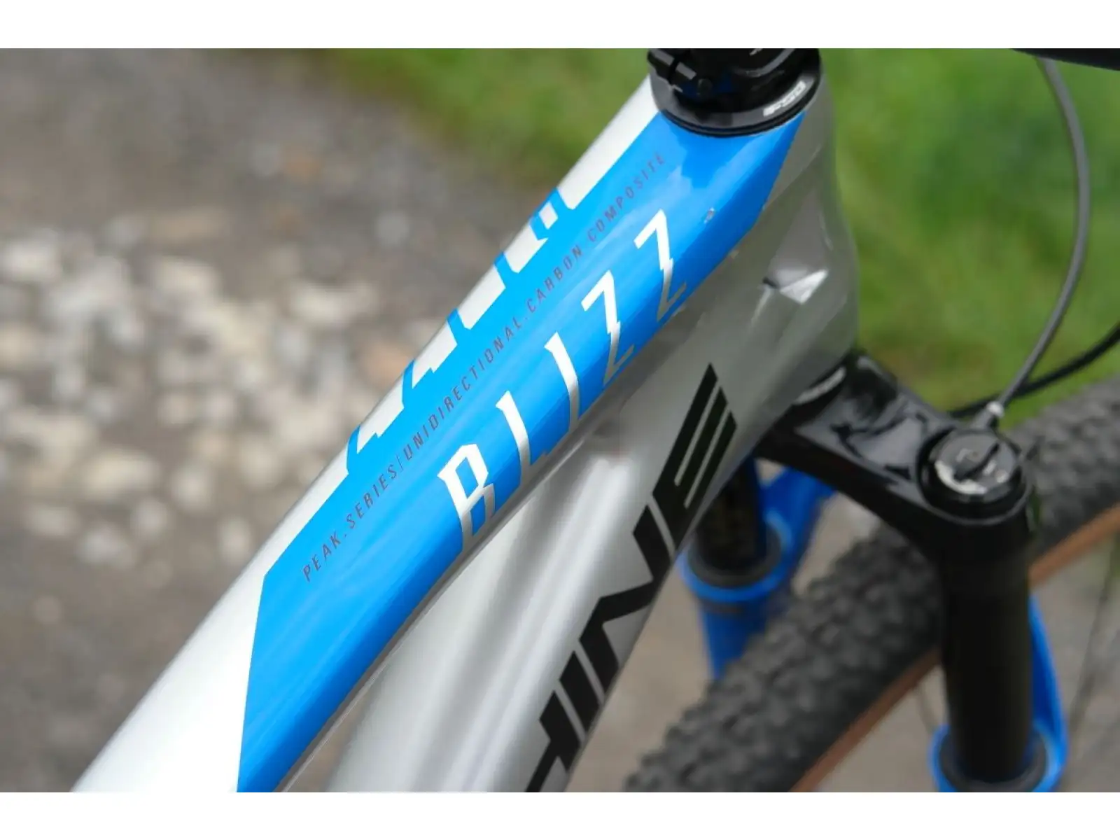 Rock Machine Blizz CRB 20 29 gloss silver/blue