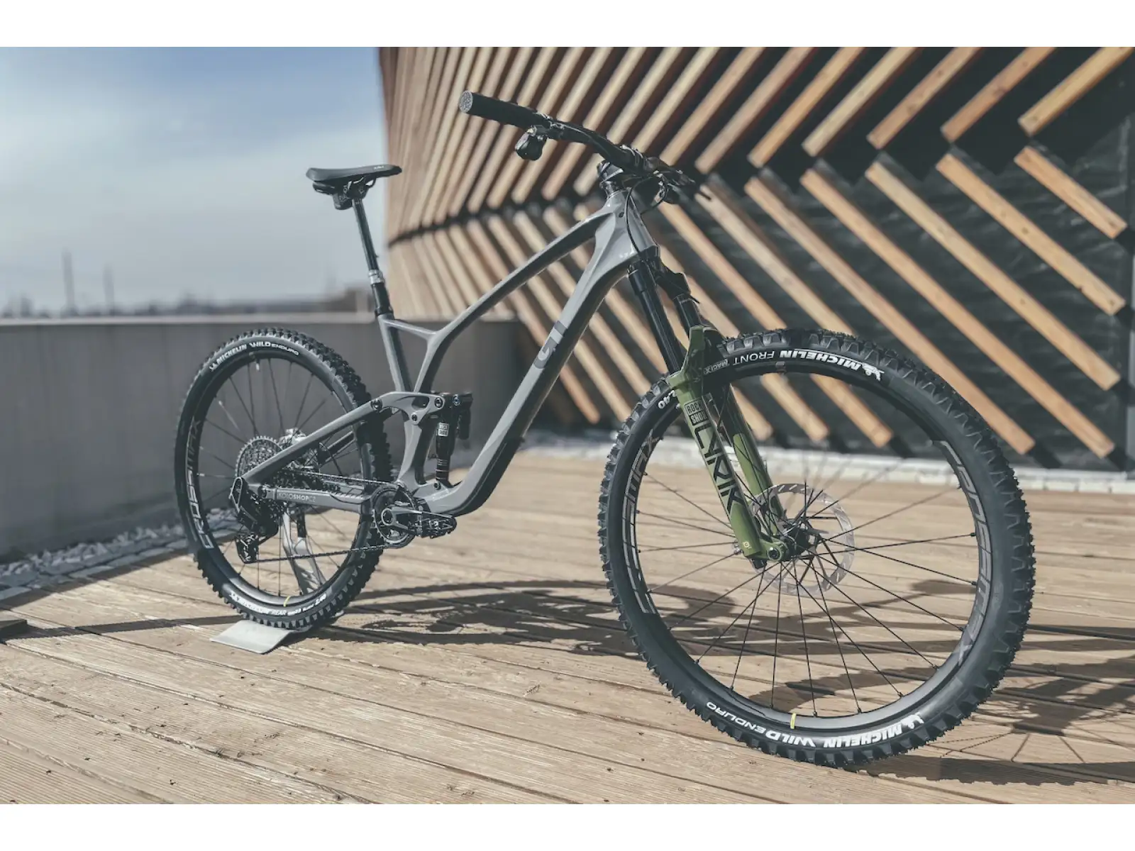 GT Sensor Carbon G2 Custom Sram X0 T-Type PROVĚŘENO