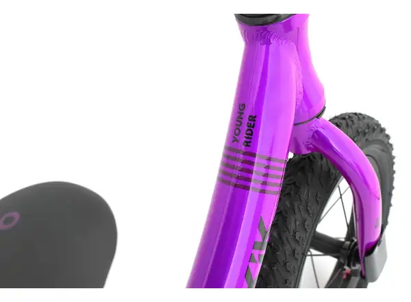 MAXÍK Evo Lite magenta/fialová dětské odrážedlo