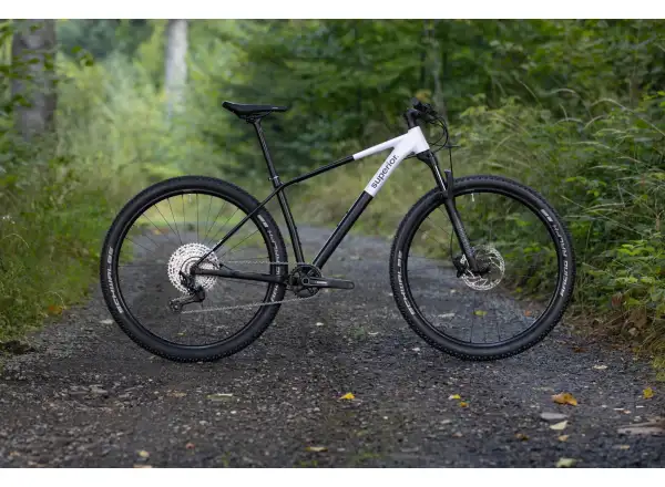 Superior XP 6.2 horské kolo Matte Black/White