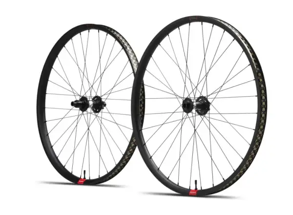 Reserve SJ RSV 30 HD DT 350 XD 6b vypletená kola