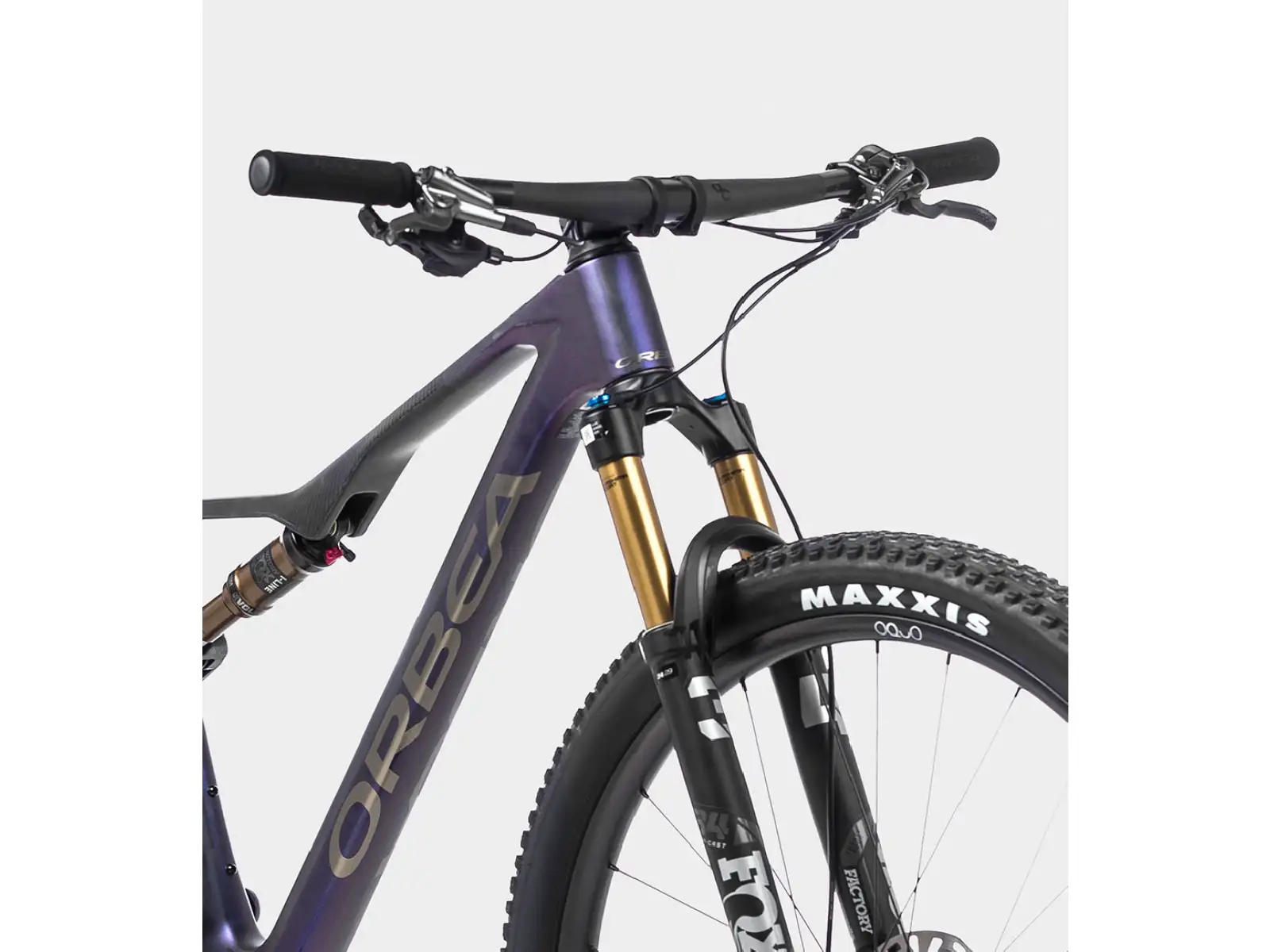 Orbea OIZ M-TEAM AXS horské kolo Digital Lavender/Carbon Raw VZOREK