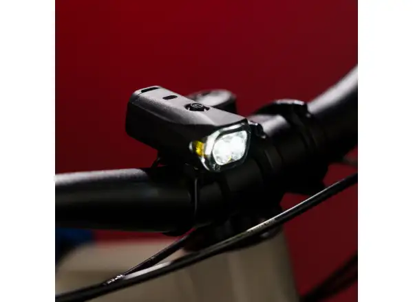 Lezyne KTV Drive 300+ přední světlo