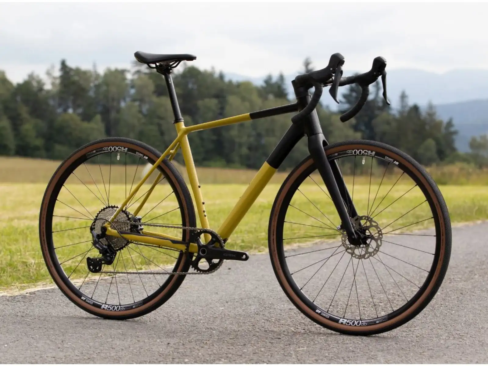 Superior X-Road 6.5 GR gravel kolo matte mustard / black
