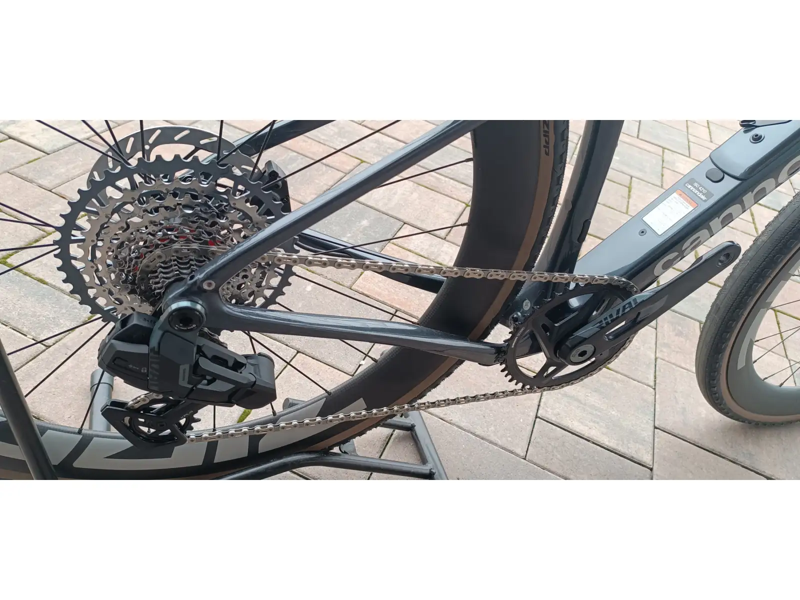 Cannondale Topstone Carbon 3 gravel kolo DTE Custom Lab PROVĚŘENO