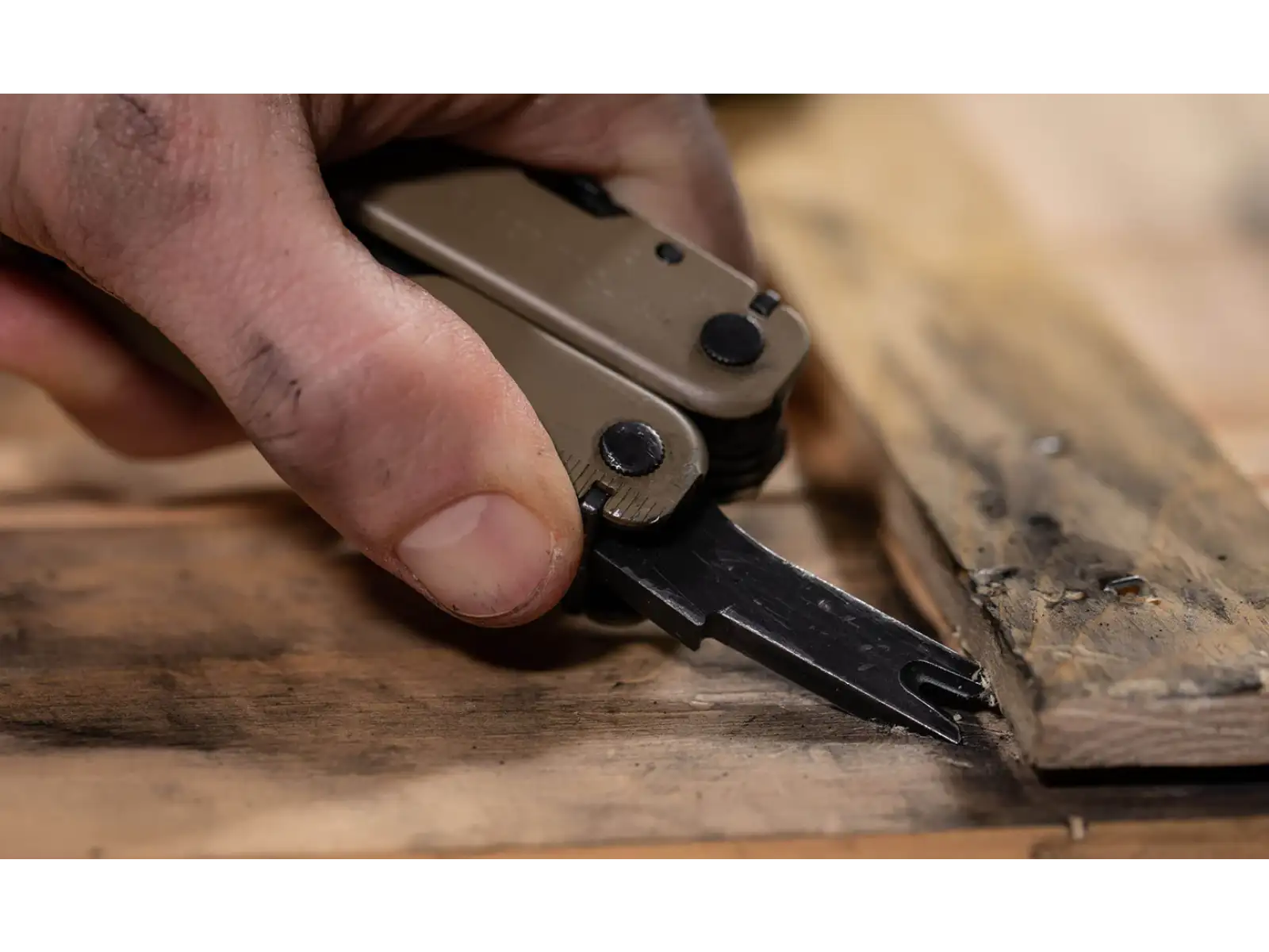 Leatherman Super Tool 300M multitool Coyote Tan