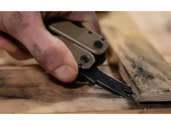 Leatherman Super Tool 300M multitool Coyote Tan