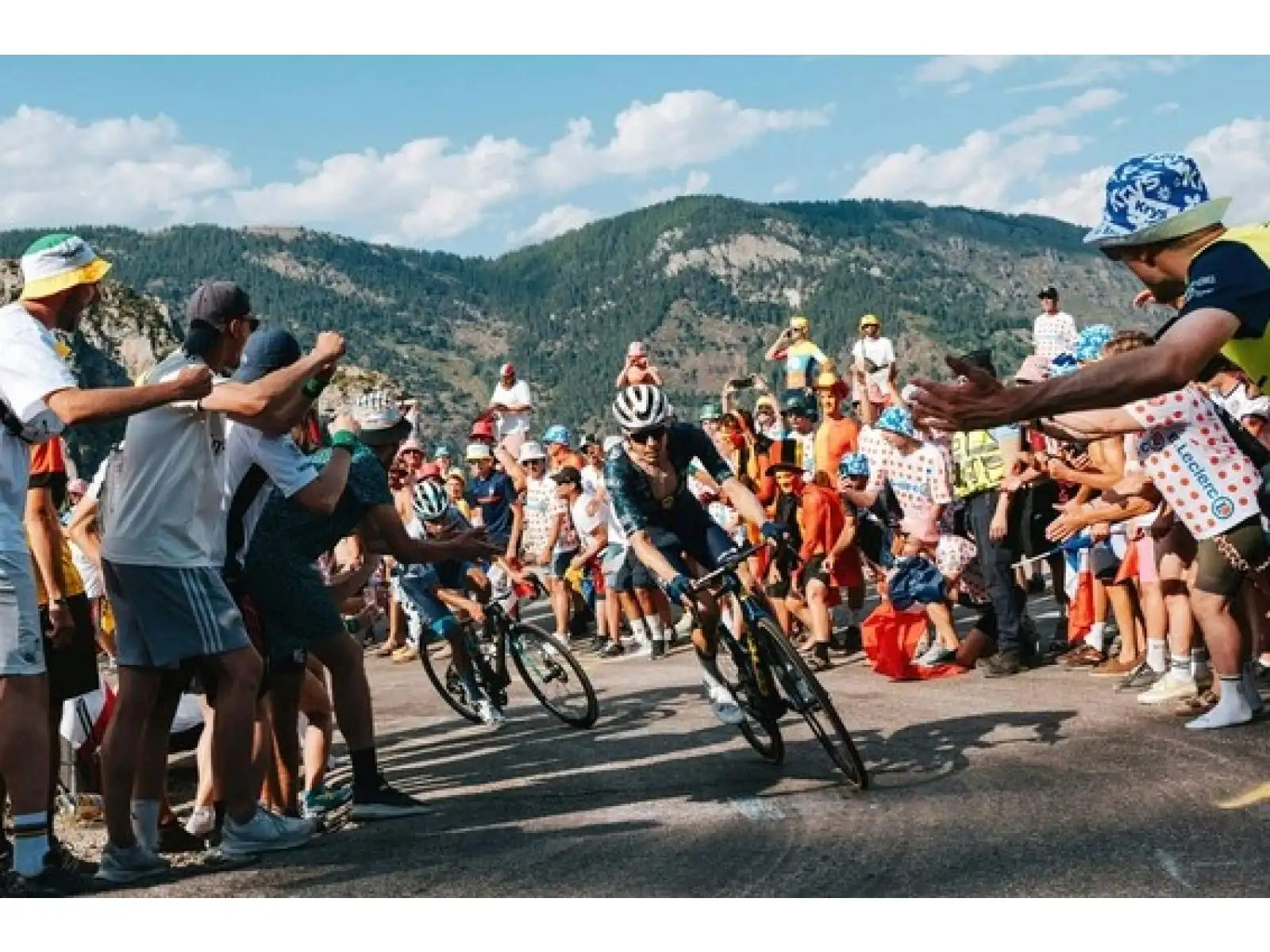 Cervélo R5 Force eTap AXS silniční kolo Permafrost