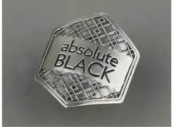 Absolute Black samolepka 4,3 x 4,7 cm
