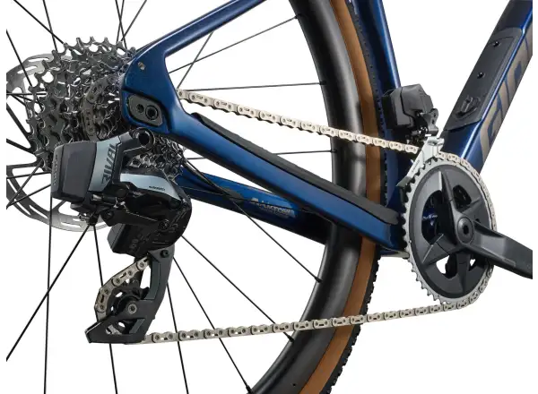 Giant Revolt Advanced Pro 1 gravel kolo Ocean Twilight