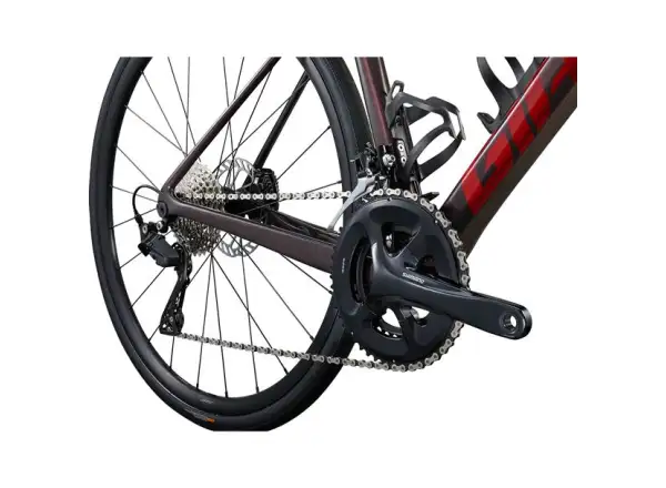 Giant Defy Advanced 2 S silniční kolo Tiger Red