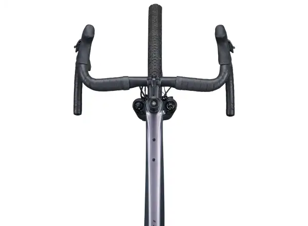 Giant Revolt X Advanced Pro 0 gravel kolo Airglow Black Currant