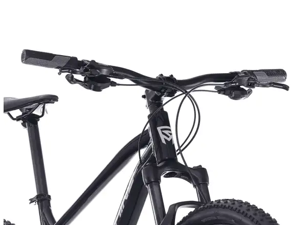 Rock Machine Manhattan 40-29 horské kolo Gloss Saphire Black