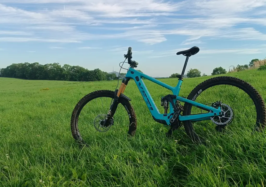Recenze elektrokola Yeti MTe TURQ