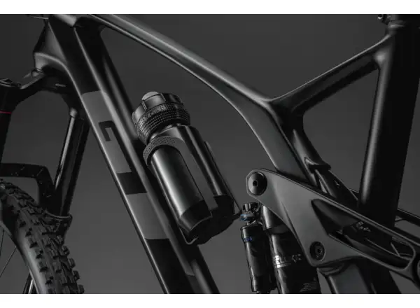 GT Force Carbon Pro DGR horské kolo