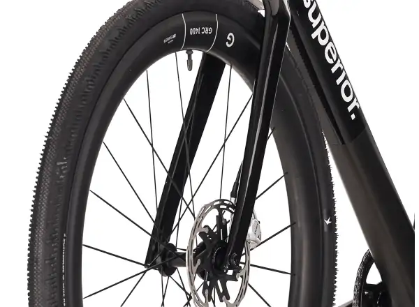 Superior XR 9.9 GR gravel kolo Gloss Black/Carbon