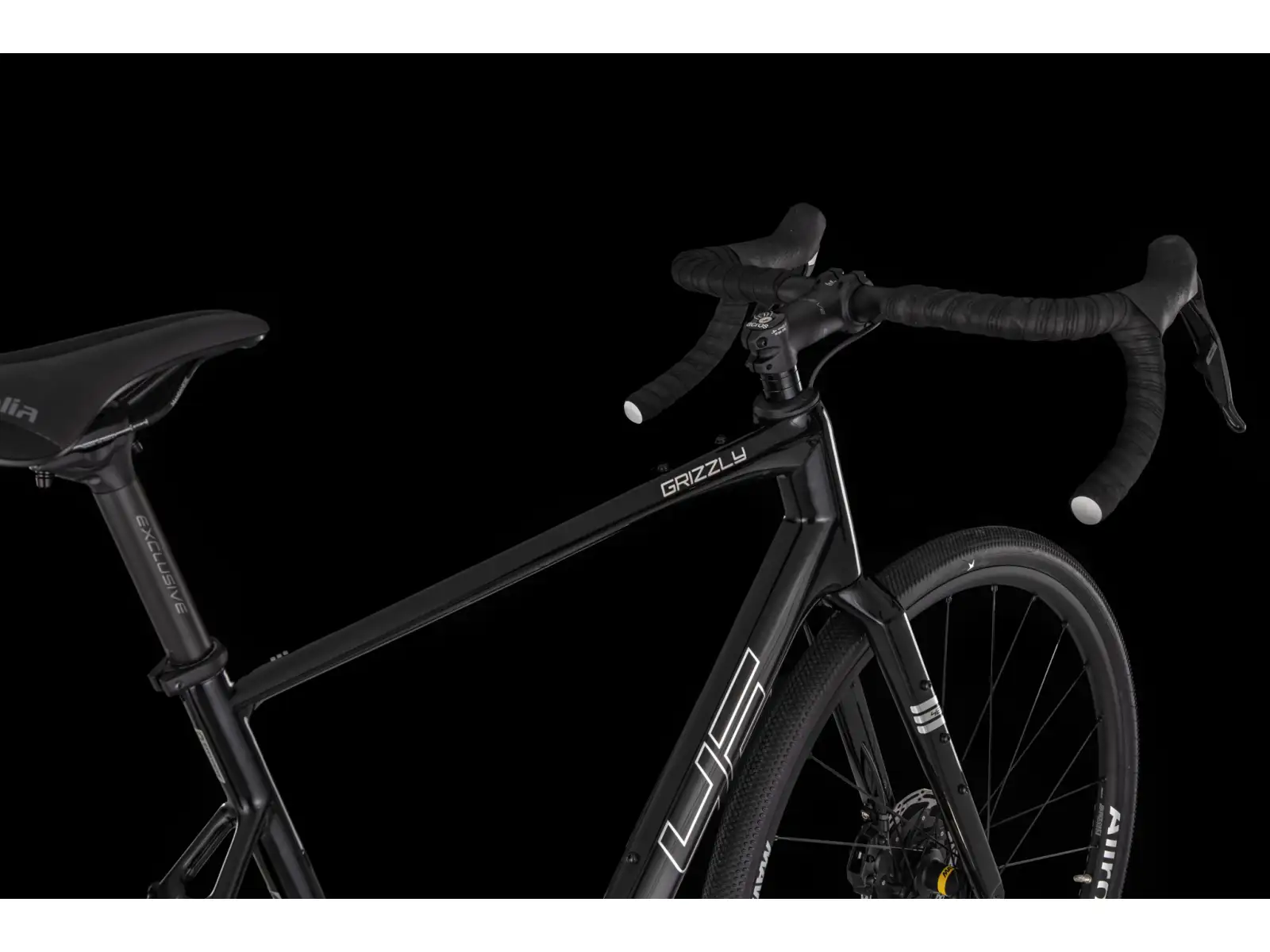 4Ever Grizzly AXS gravel kolo black