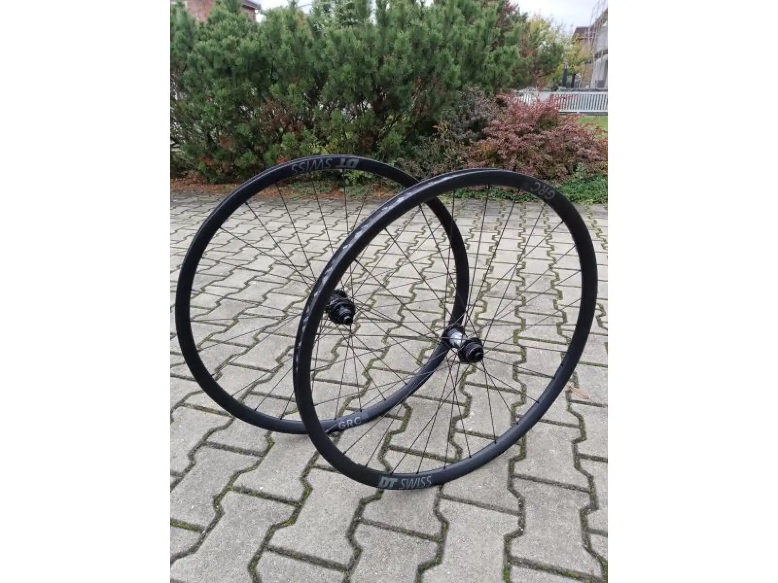 DT GRC LOG 25 Gravel Vypletená kola