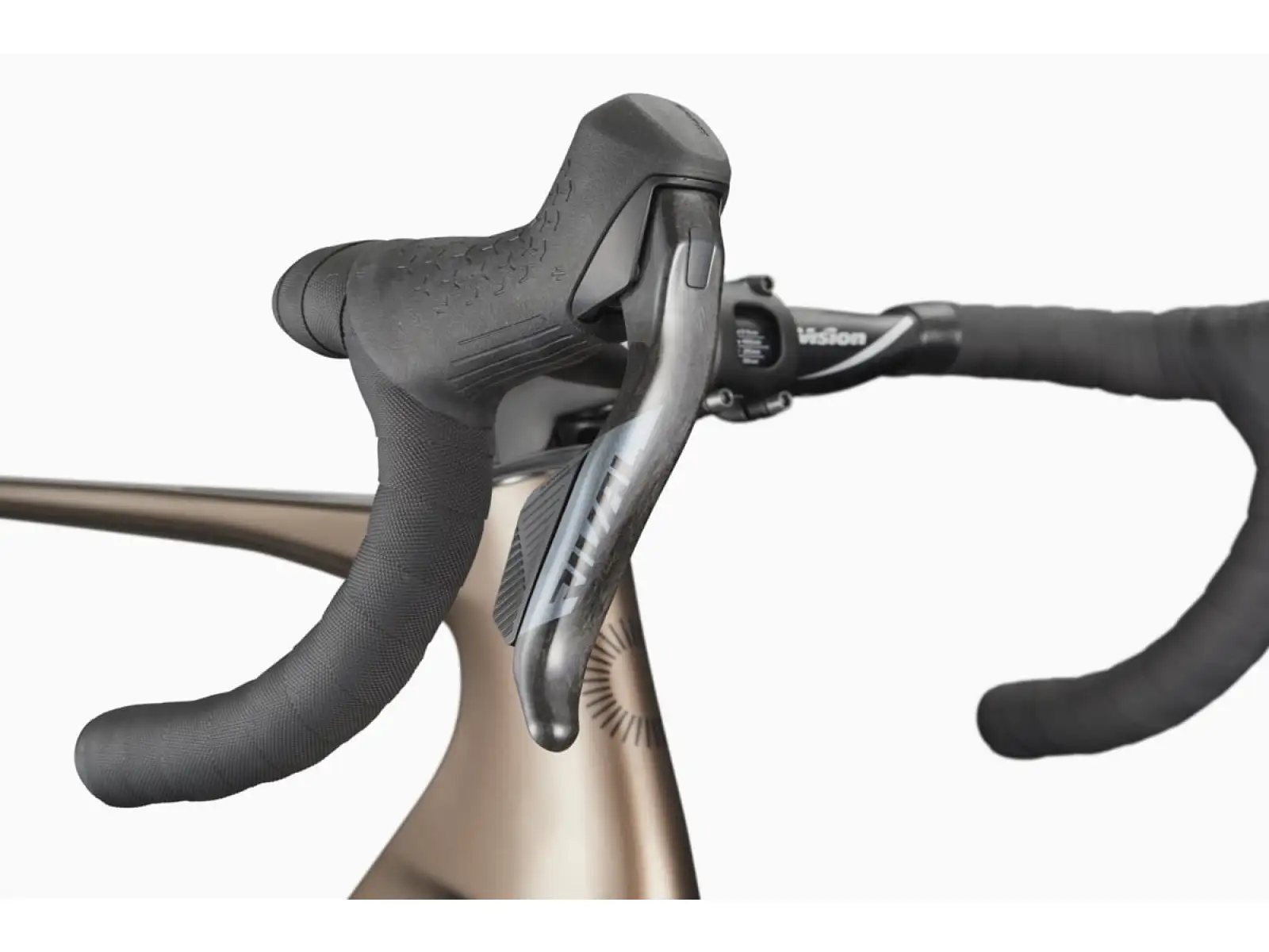 Cannondale SuperX 3 gravel kolo BRX