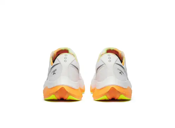 Saucony Endorphin Speed 4 pánská běžecká obuv White/Peel